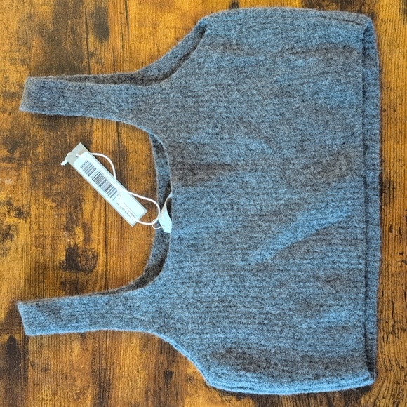 Everlane Gray Knit Crop Top - Picture 2 of 3